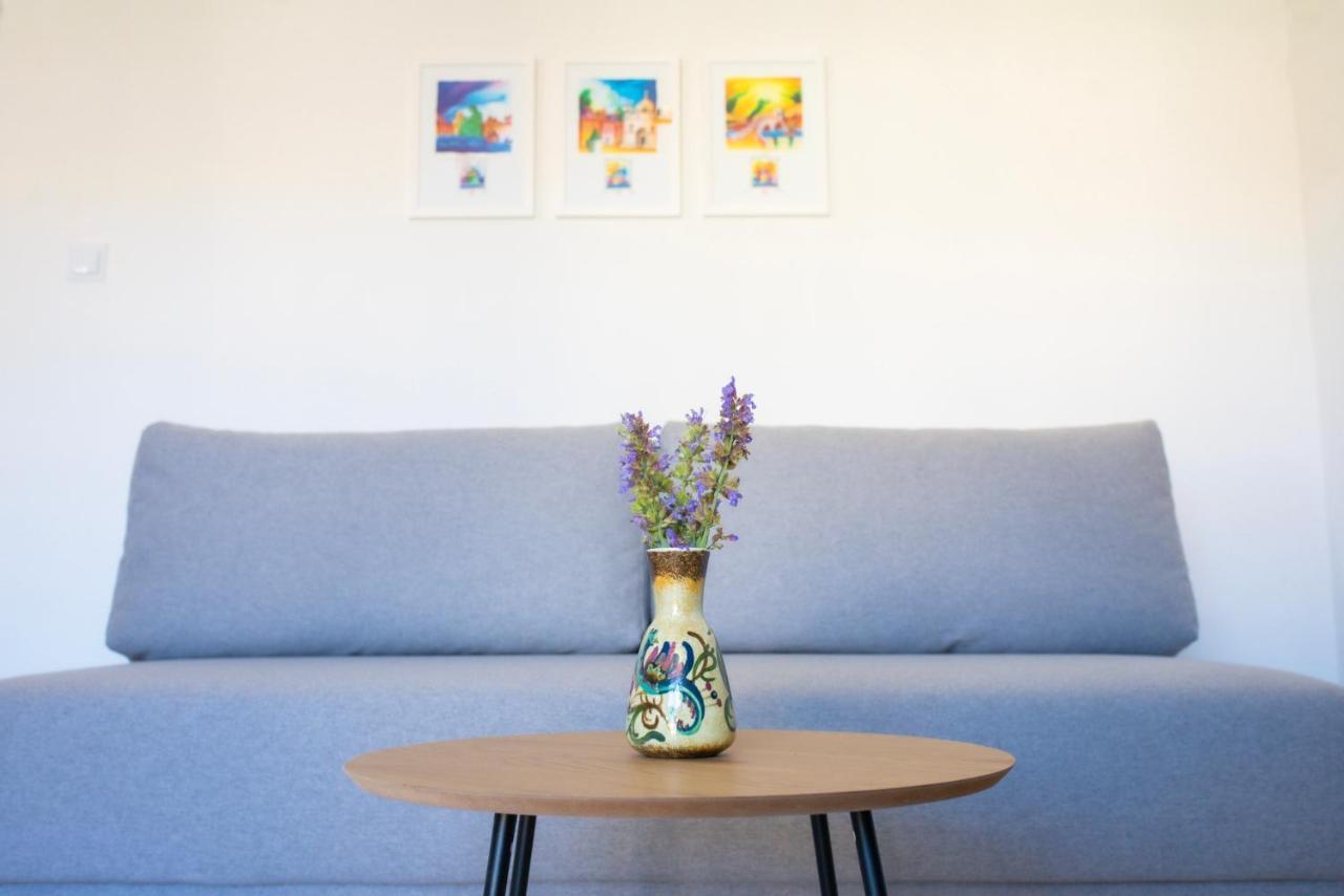 Apartmani Nana Mija Pag Town Eksteriør billede