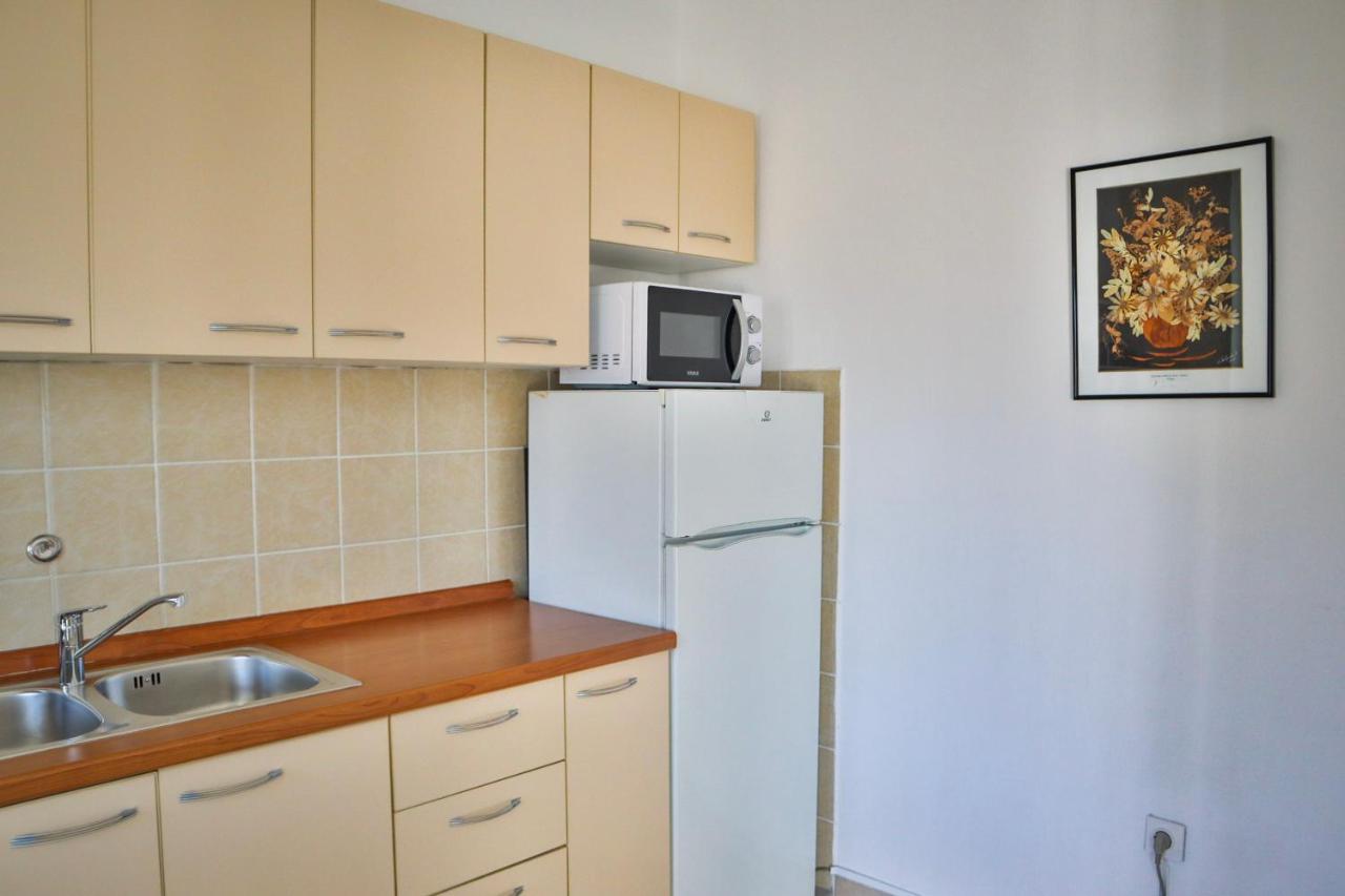 Apartmani Nana Mija Pag Town Eksteriør billede
