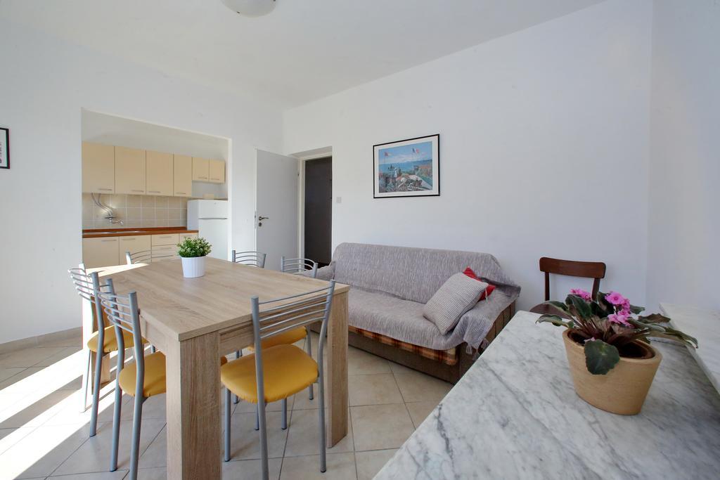 Apartmani Nana Mija Pag Town Eksteriør billede